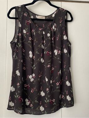 LOFT Black Floral Pleat-Front Sleeveless Camisole